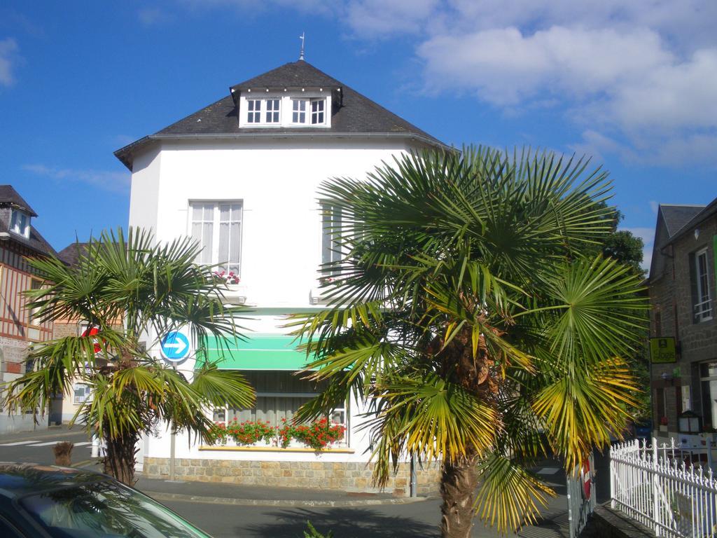 A L'Abri Des Vents Saint-Jean-le-Thomas Exterior foto